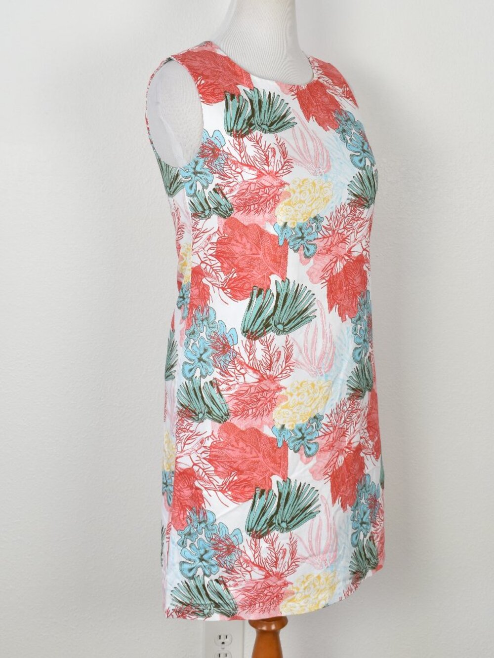 Persifor Margot Sheath Dress Coral Reef Print - L - Picture 7 of 8